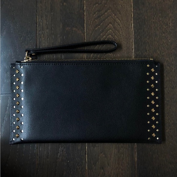 michael kors black leather clutch - Picture 2 of 4
